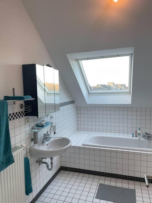 Citywohnung Wuerselen Buitenkant foto
