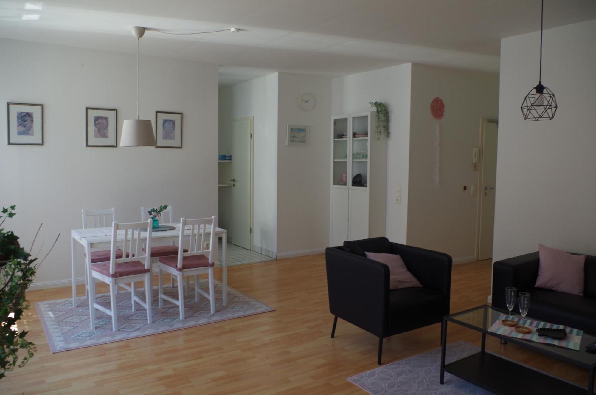 Citywohnung Wuerselen Buitenkant foto
